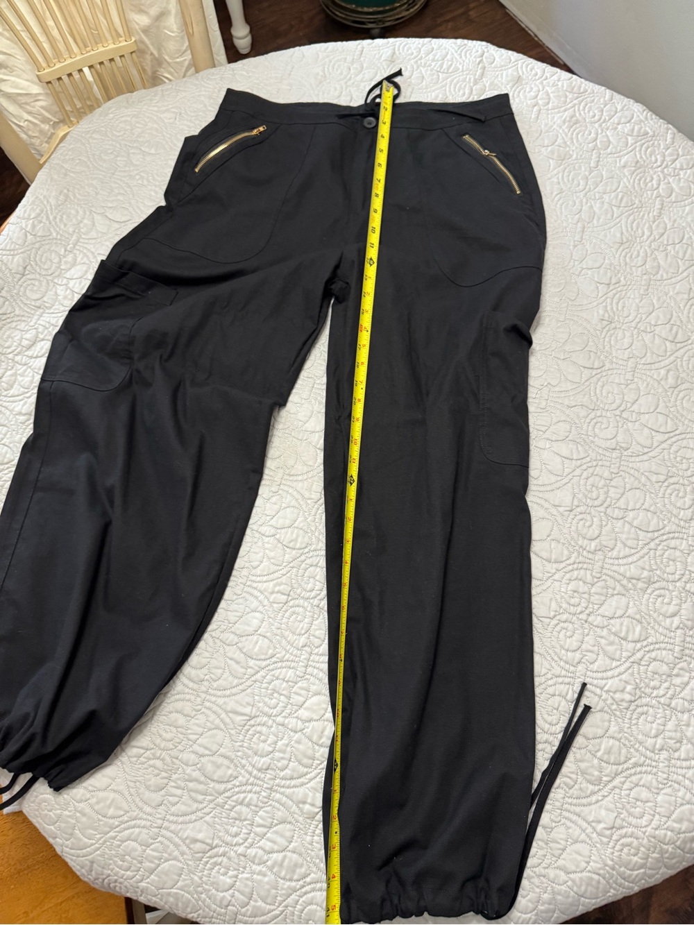 Black Linen Cargo Jogger Pants - Picture 5 of 6